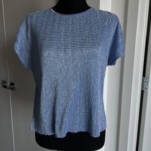 Initiatives Shirt Womens Medium Blue Textured Sheer Lightweight Short Sleeve Top